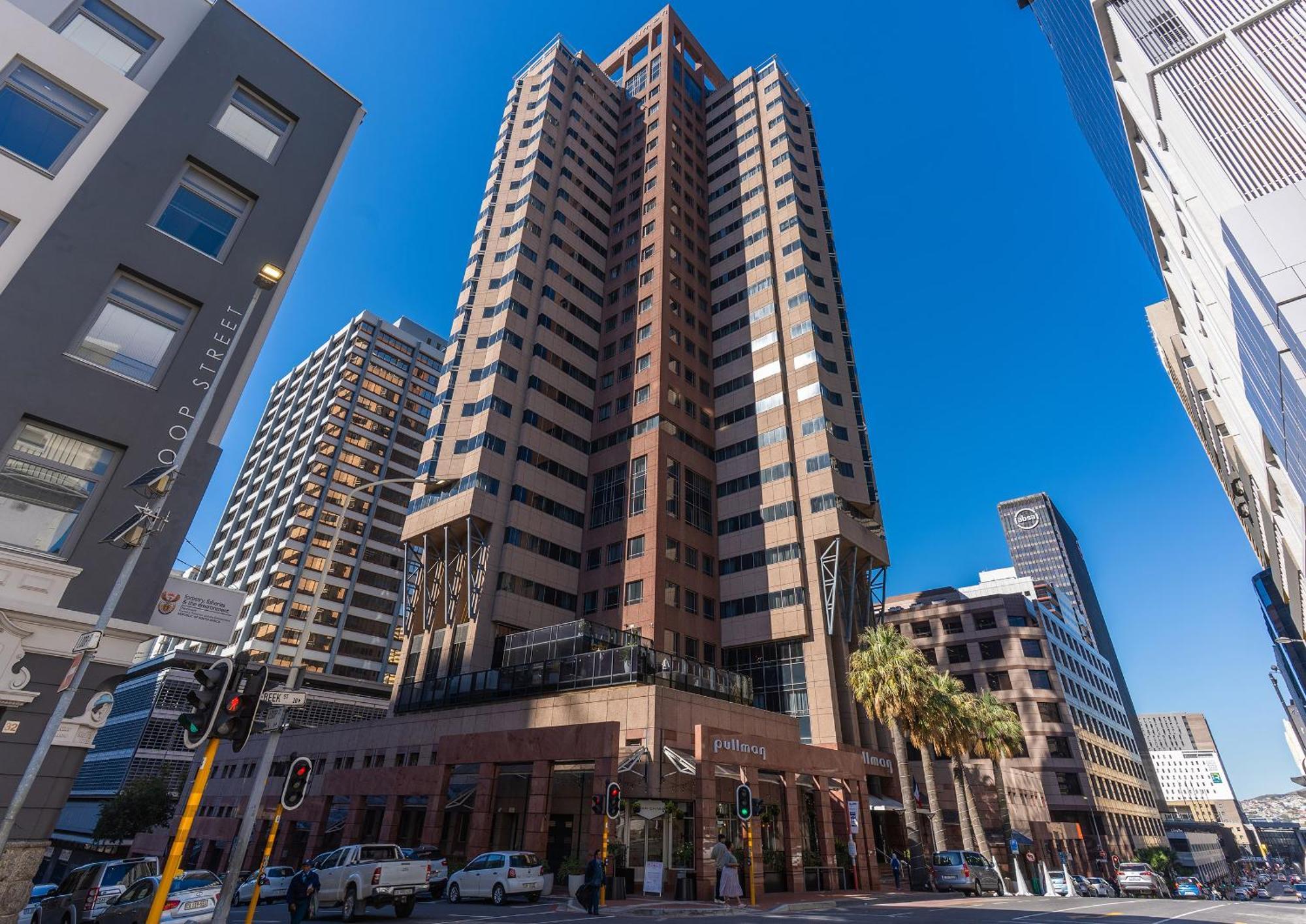 Apartment In Luxury At The Pullman Cape Town