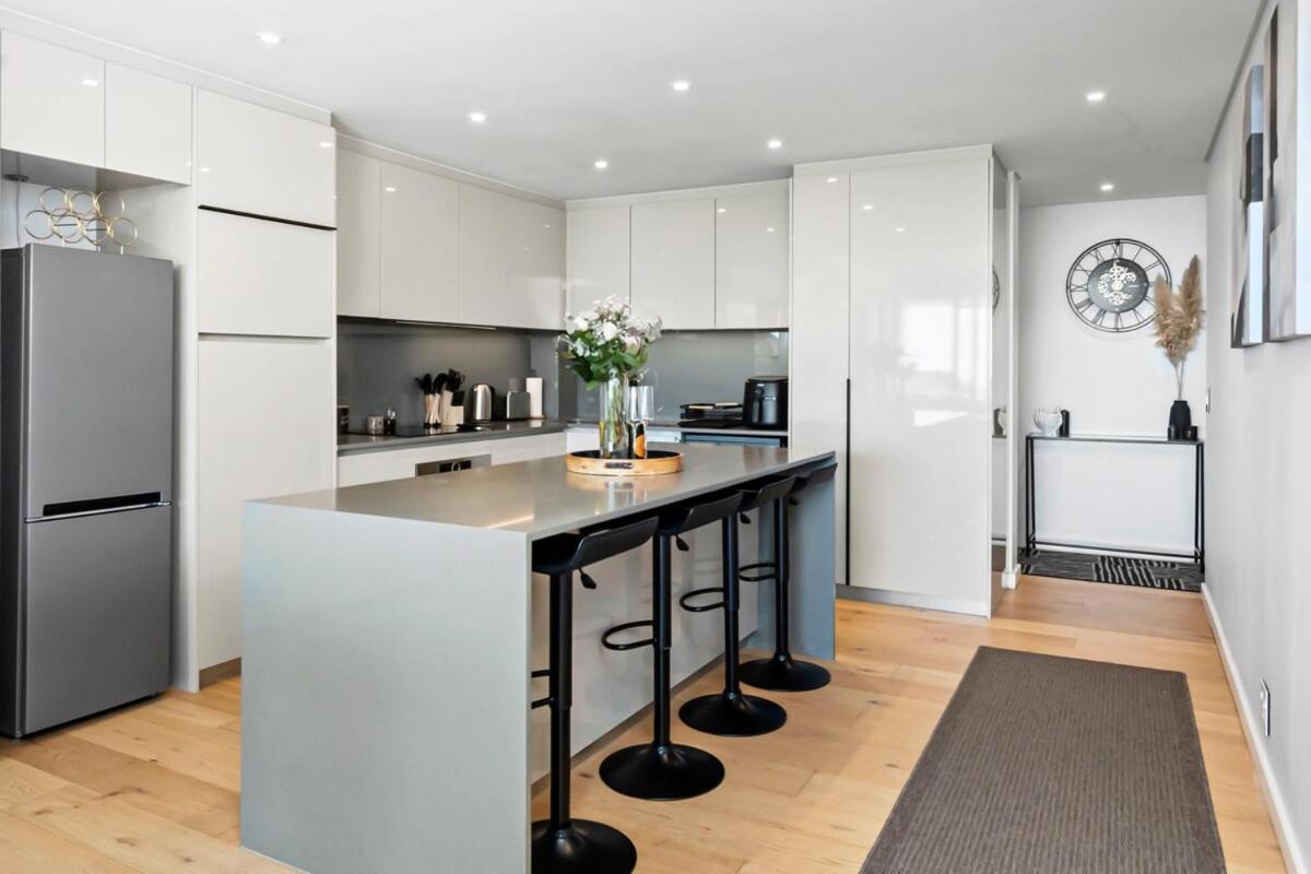 Point -2 Bedroom Apartamento *