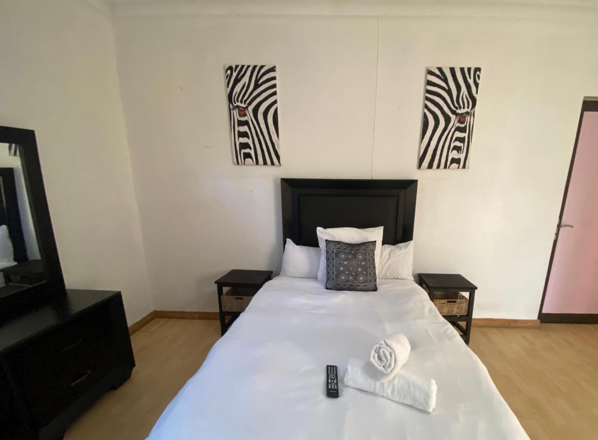 Guest house Luxe In Parow North *