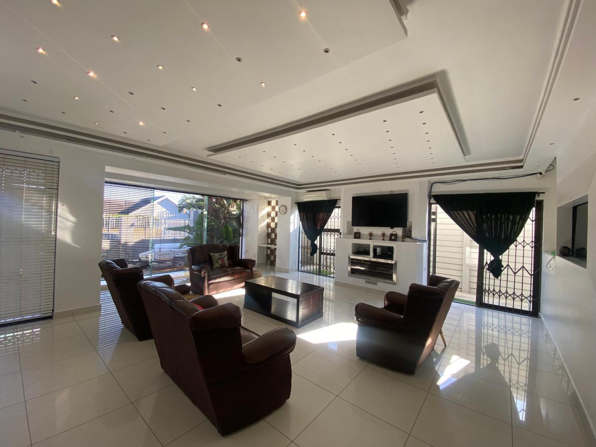 Guest house Luxe In Parow North