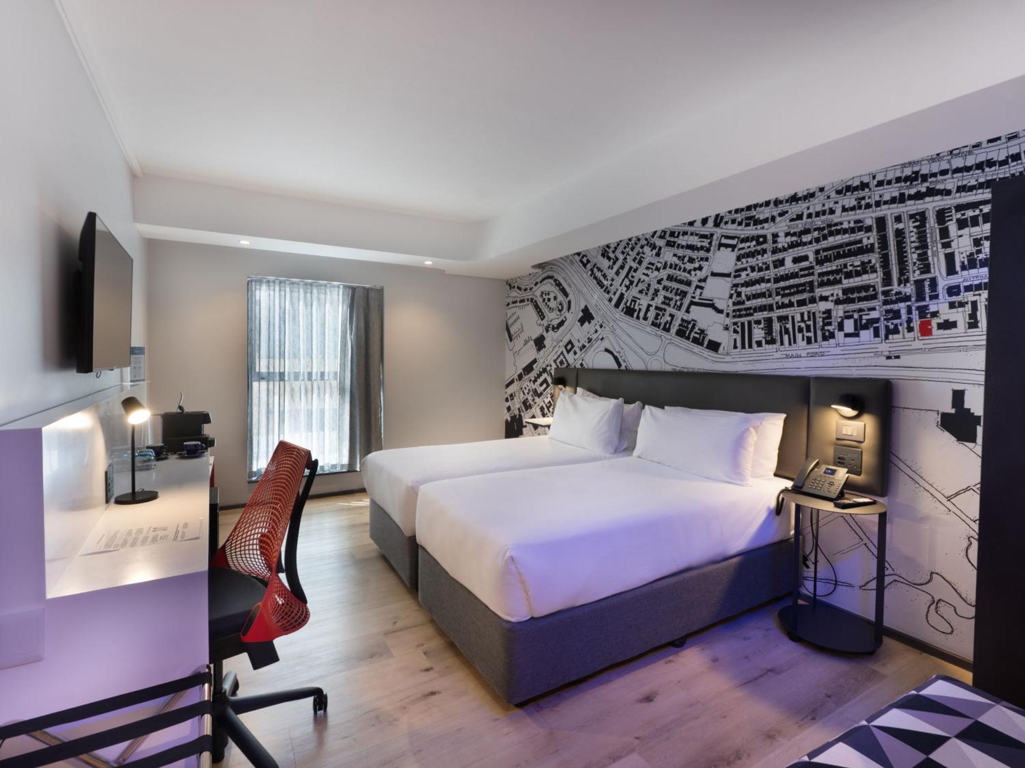Anew Point Hotel
