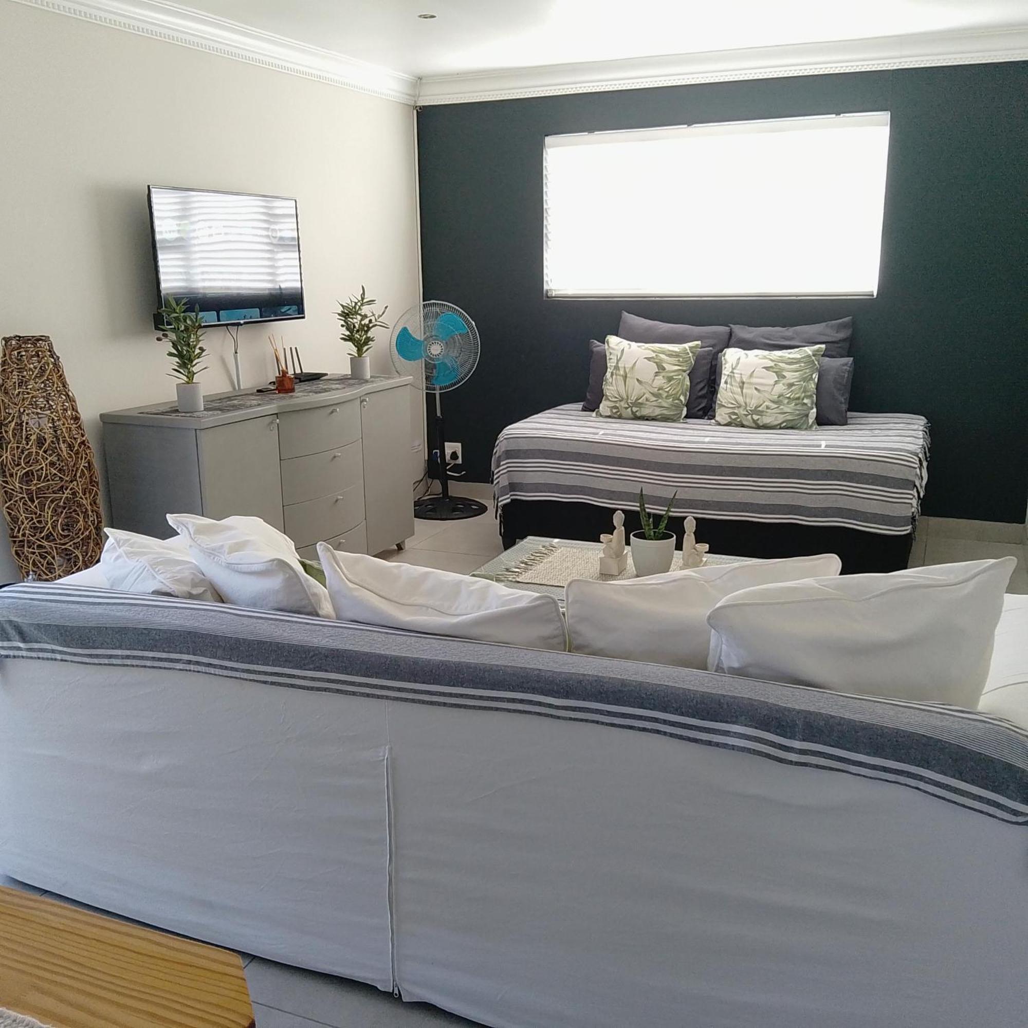 1 On Sonnet Unit Mia Apartamento