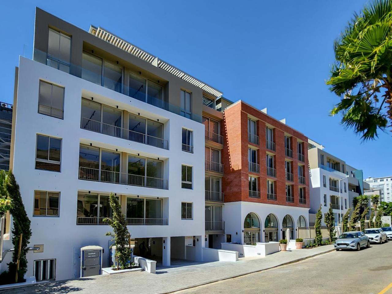 The Braemar Point Two Bed, Two Bath, Parking Apartamento *