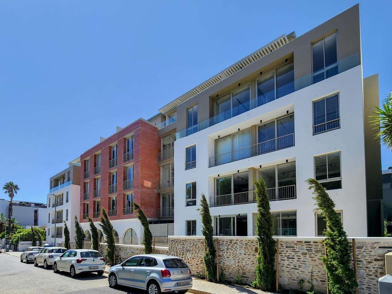 The Braemar Point Two Bed, Two Bath, Parking Apartamento *