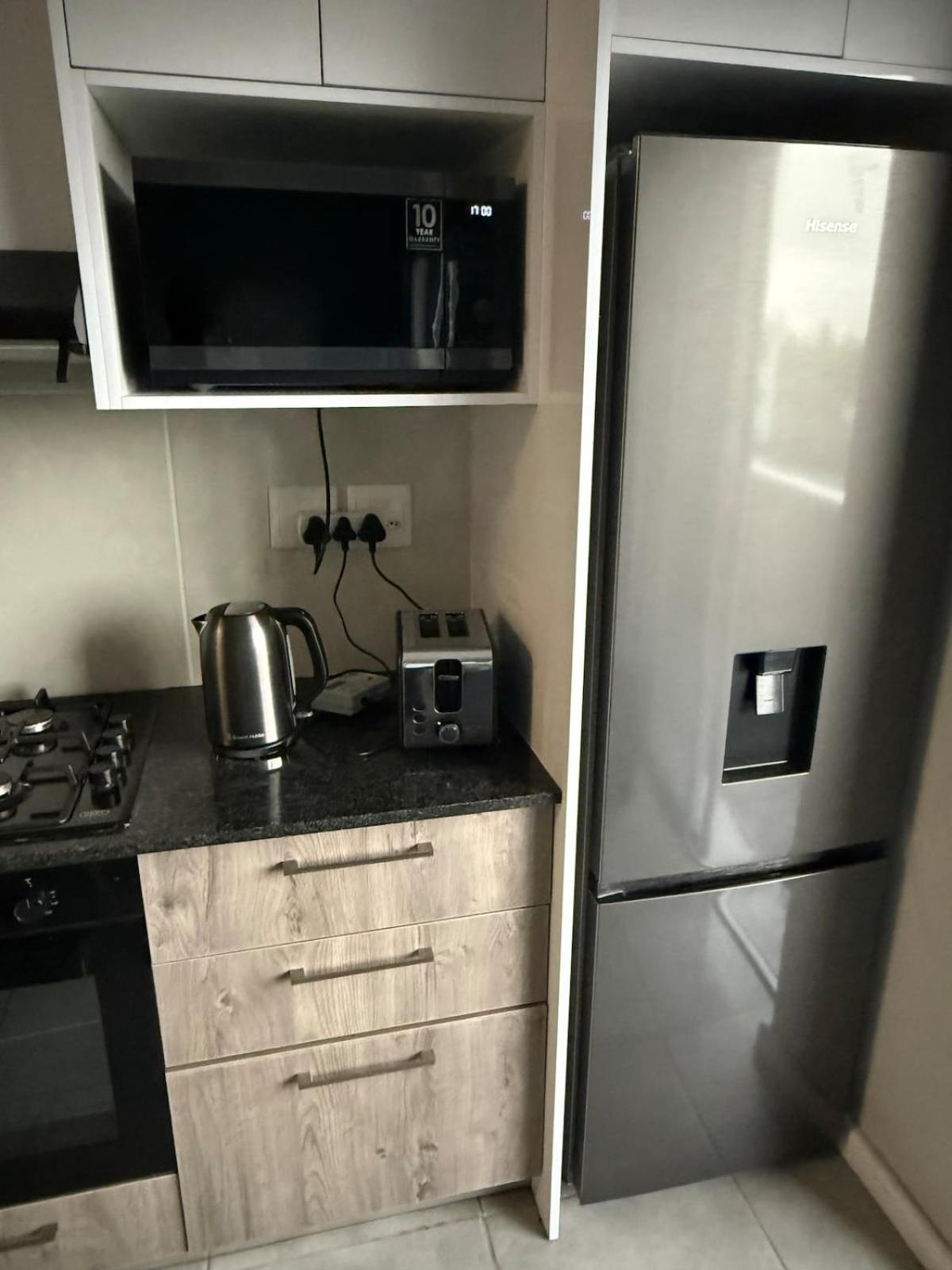 Apartment Table Mountain View