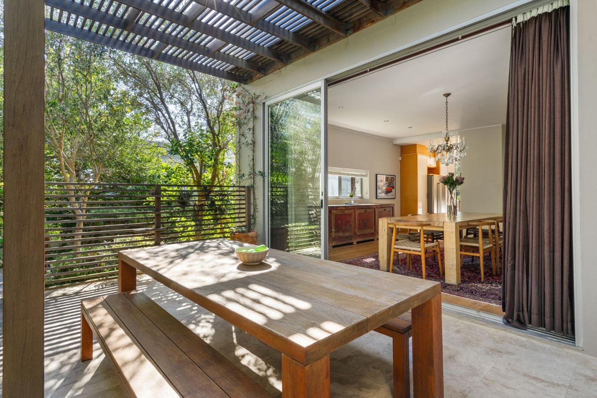 Serene Living On The Grange By Host Agents Holiday home *