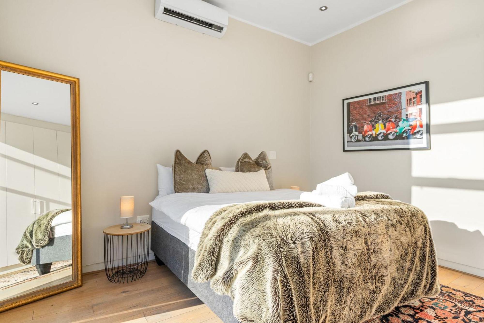Serene Living On The Grange By Host Agents * Cape Town