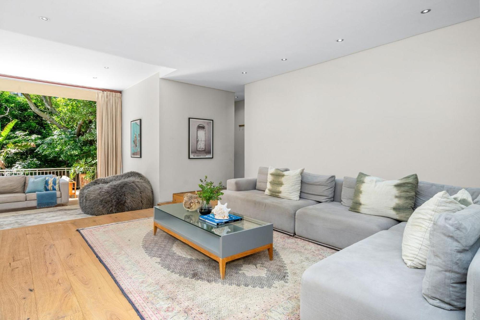 Serene Living On The Grange By Host Agents Holiday home
