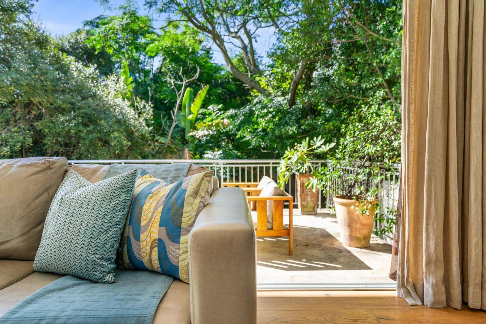Serene Living On The Grange By Host Agents