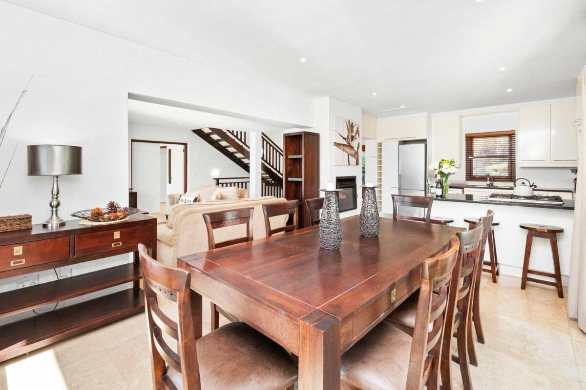 Silvermist Lavish Retreat With Breathtaking Views Villa Cape Town