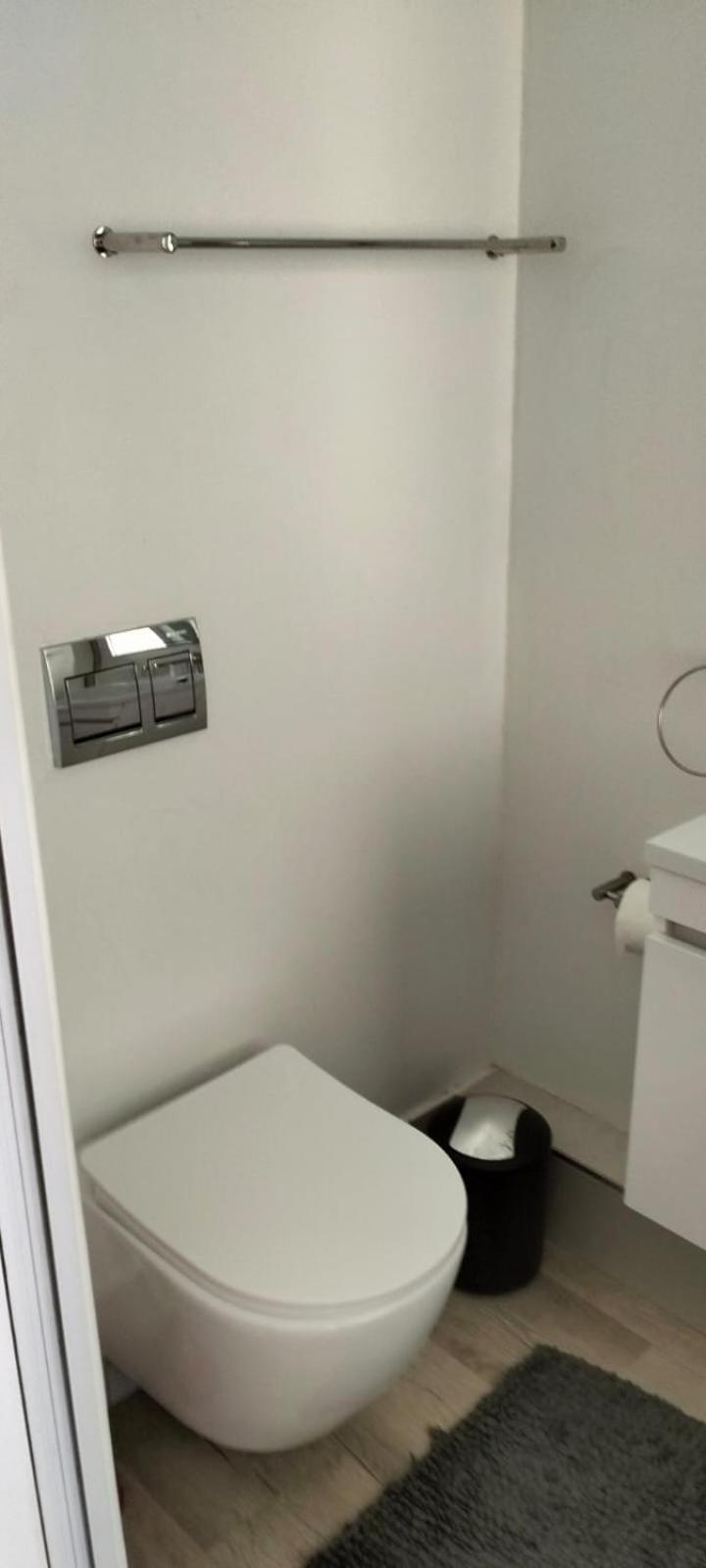 - 1onalbert Apartment