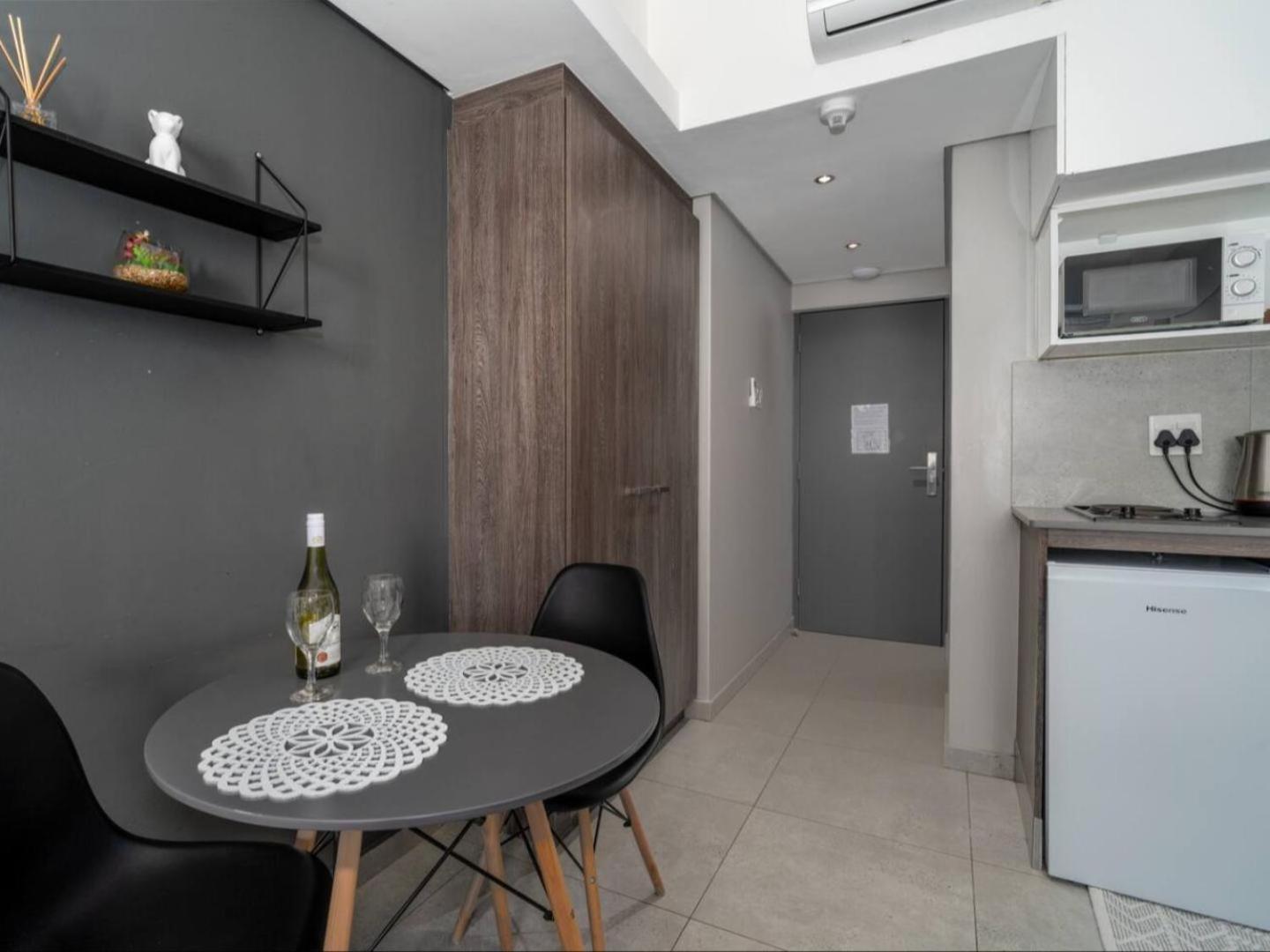 Self-catering *