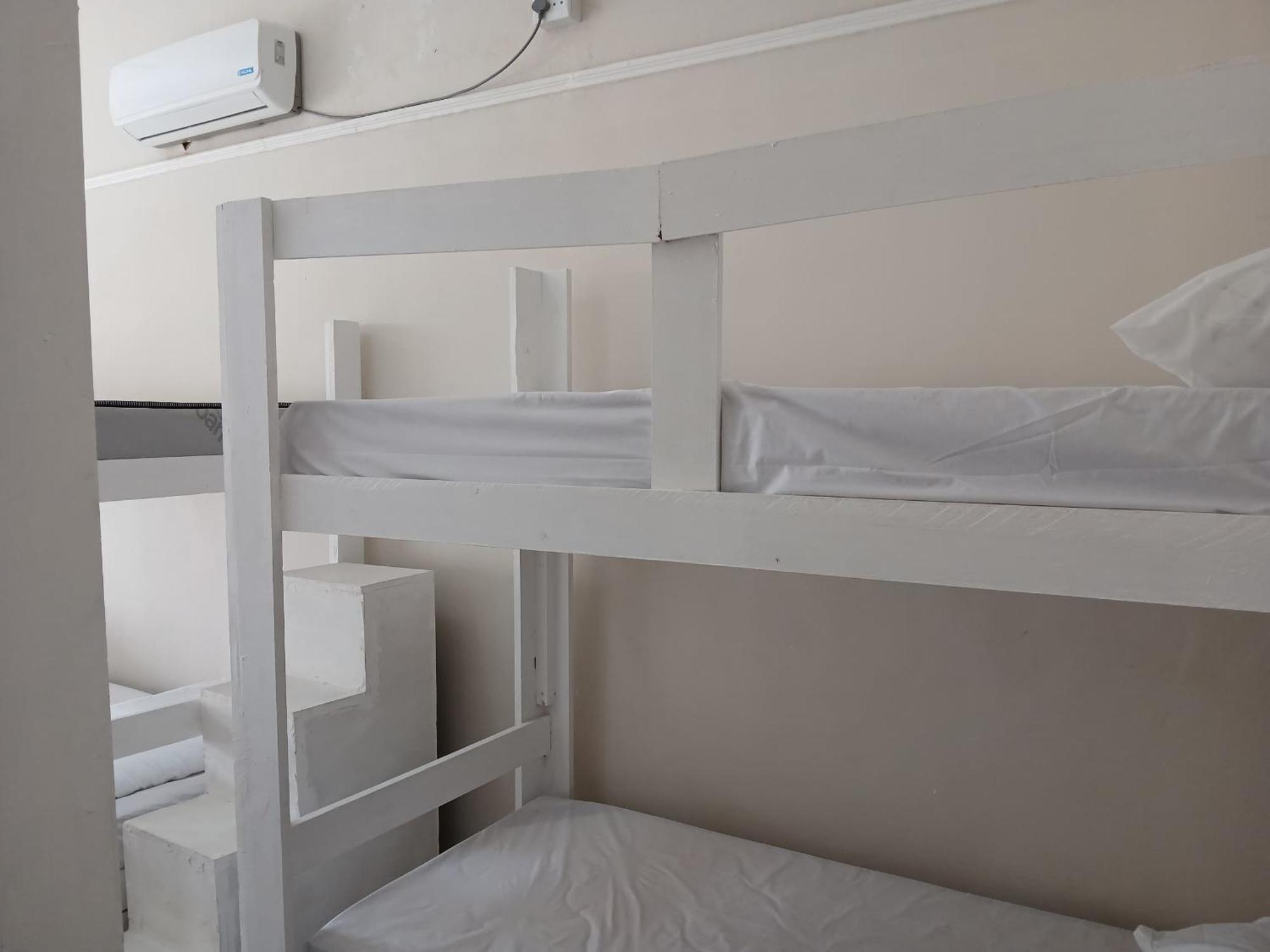 Victoria Street Backpackers -saltriver Hostel