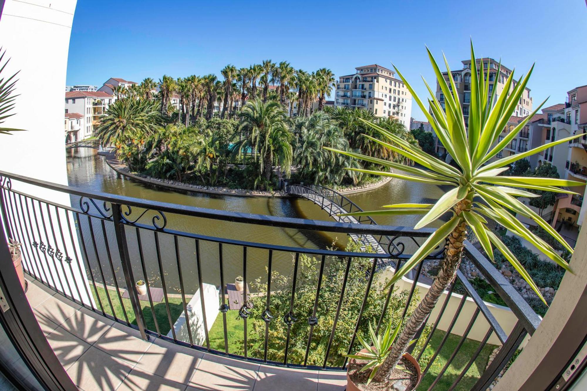 La Savina On Apartment Cape Town