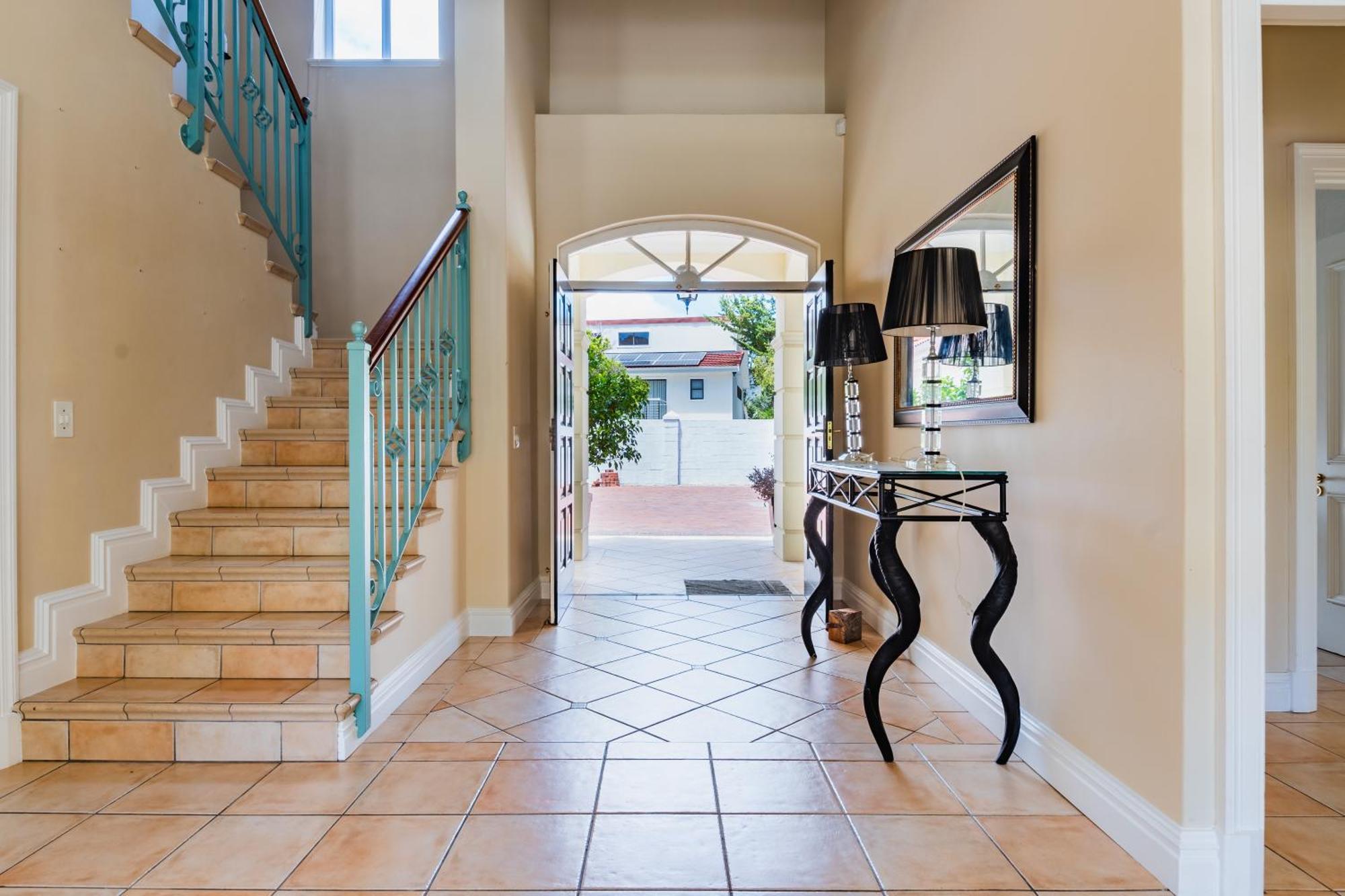 Villa Luxury Family Near With Grill And Workspace *