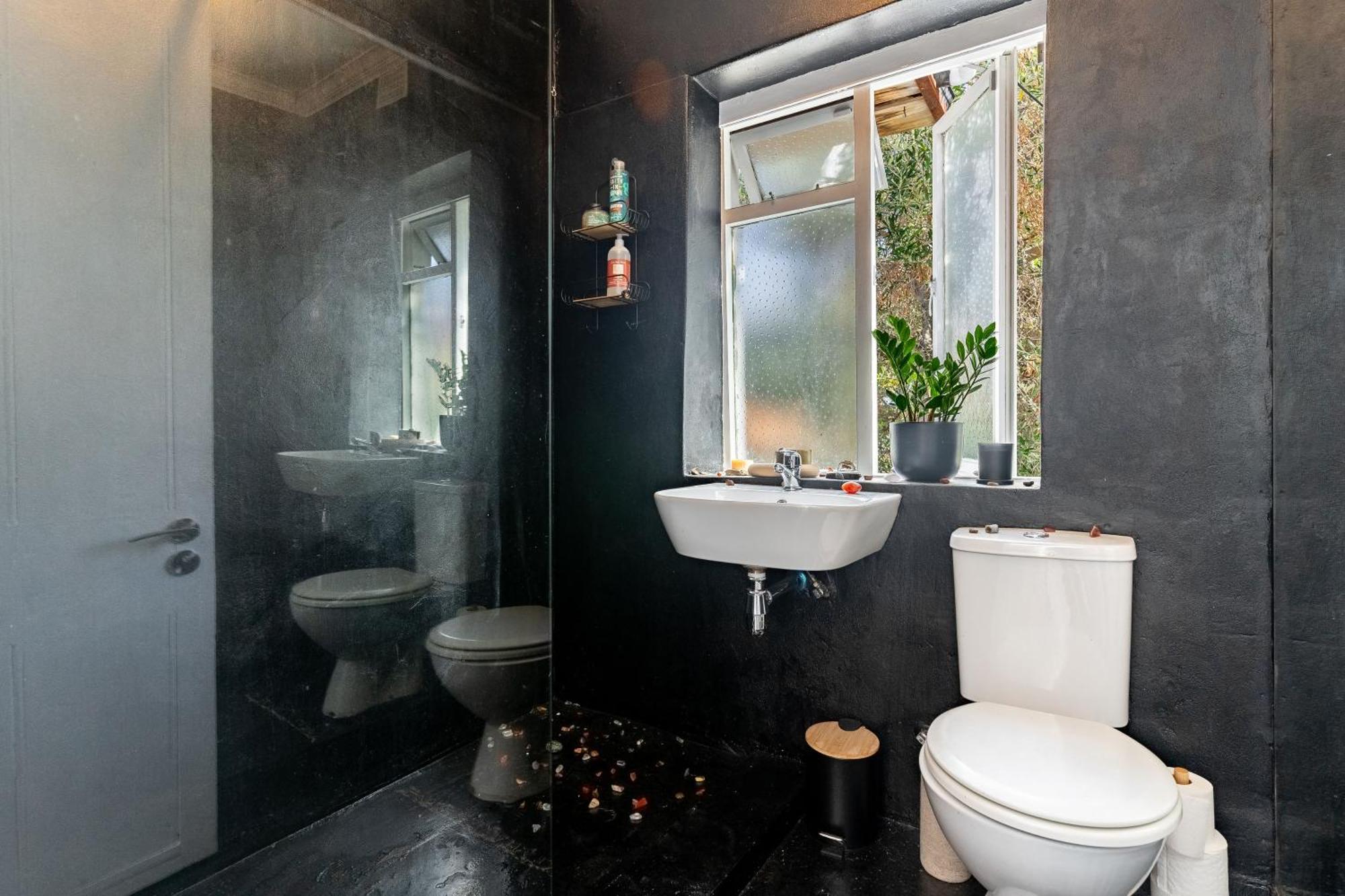 Modernized Victorian House, Full Mountain View Apartamento
