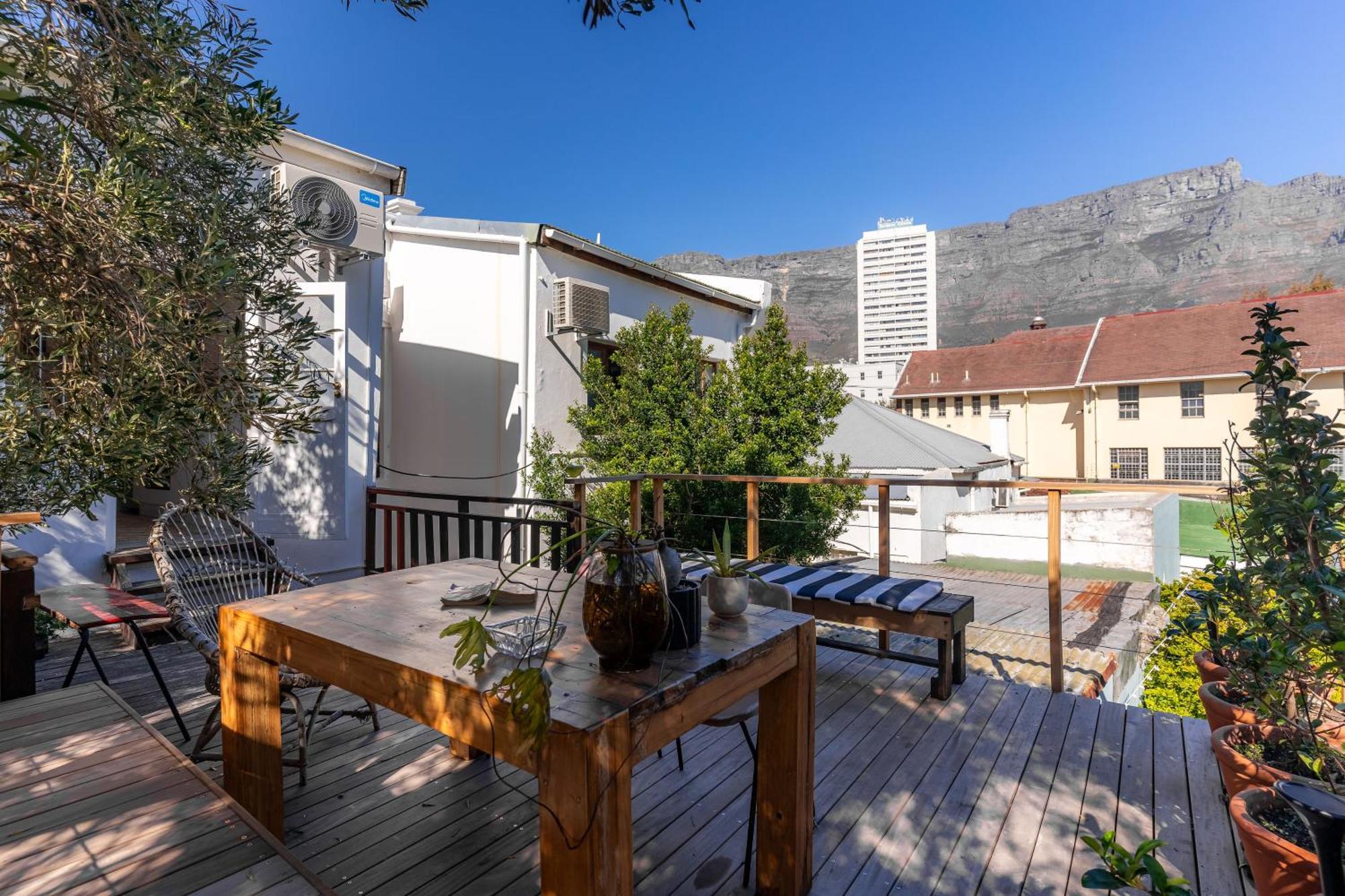Modernized Victorian House, Full Mountain View *