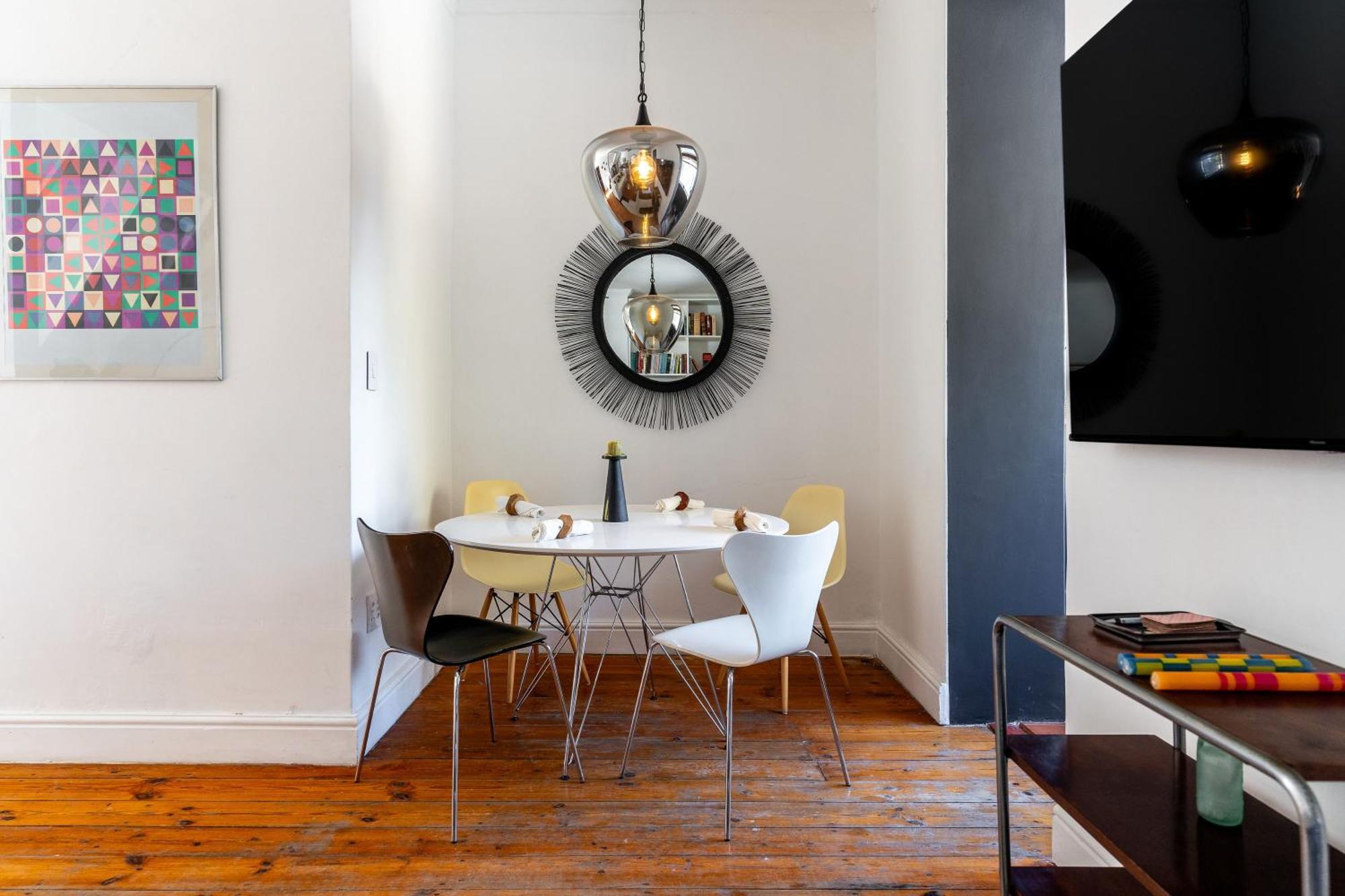 Modernized Victorian House, Full Mountain View