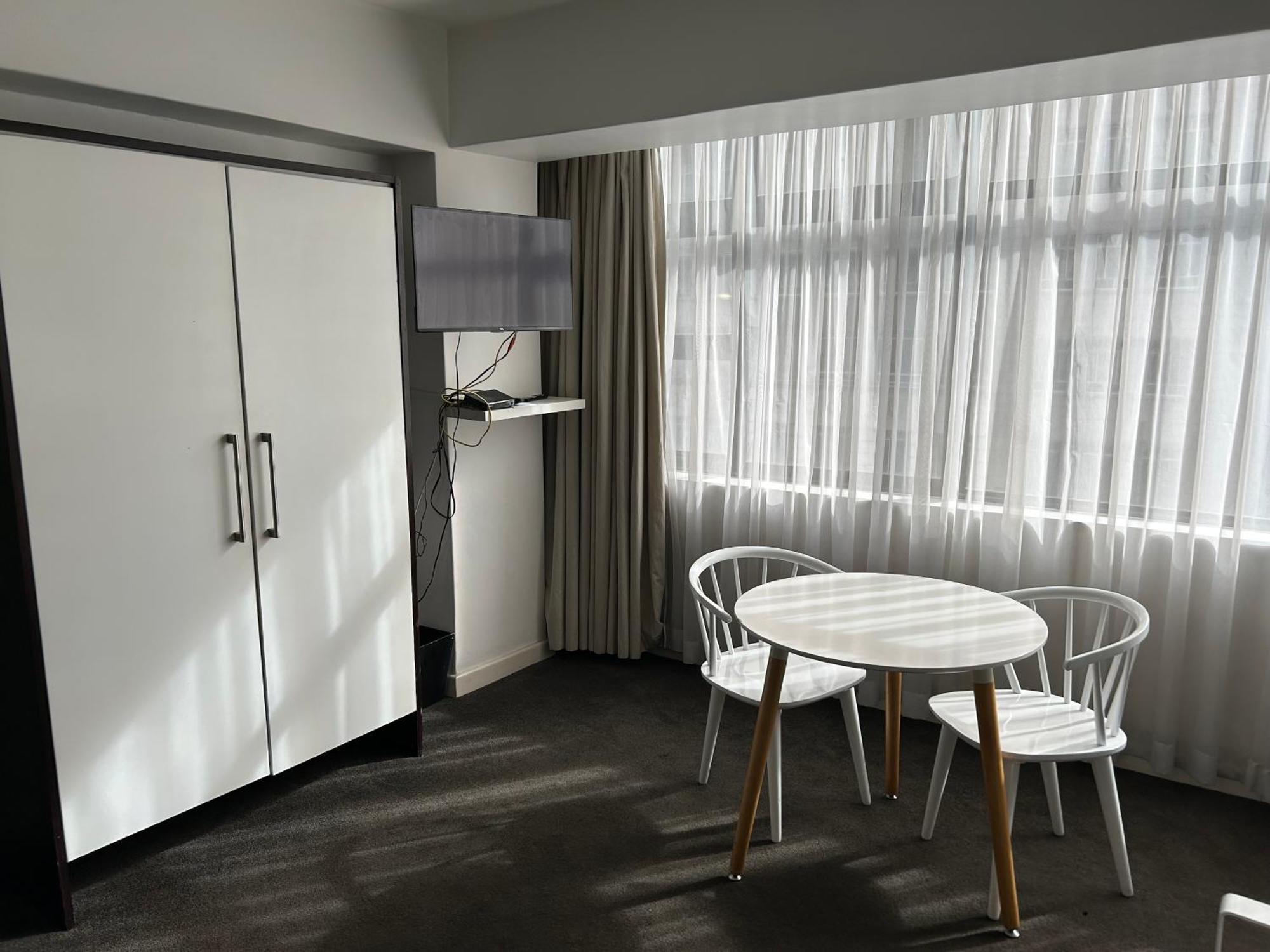 Apartment The Adderley 2 Point 4