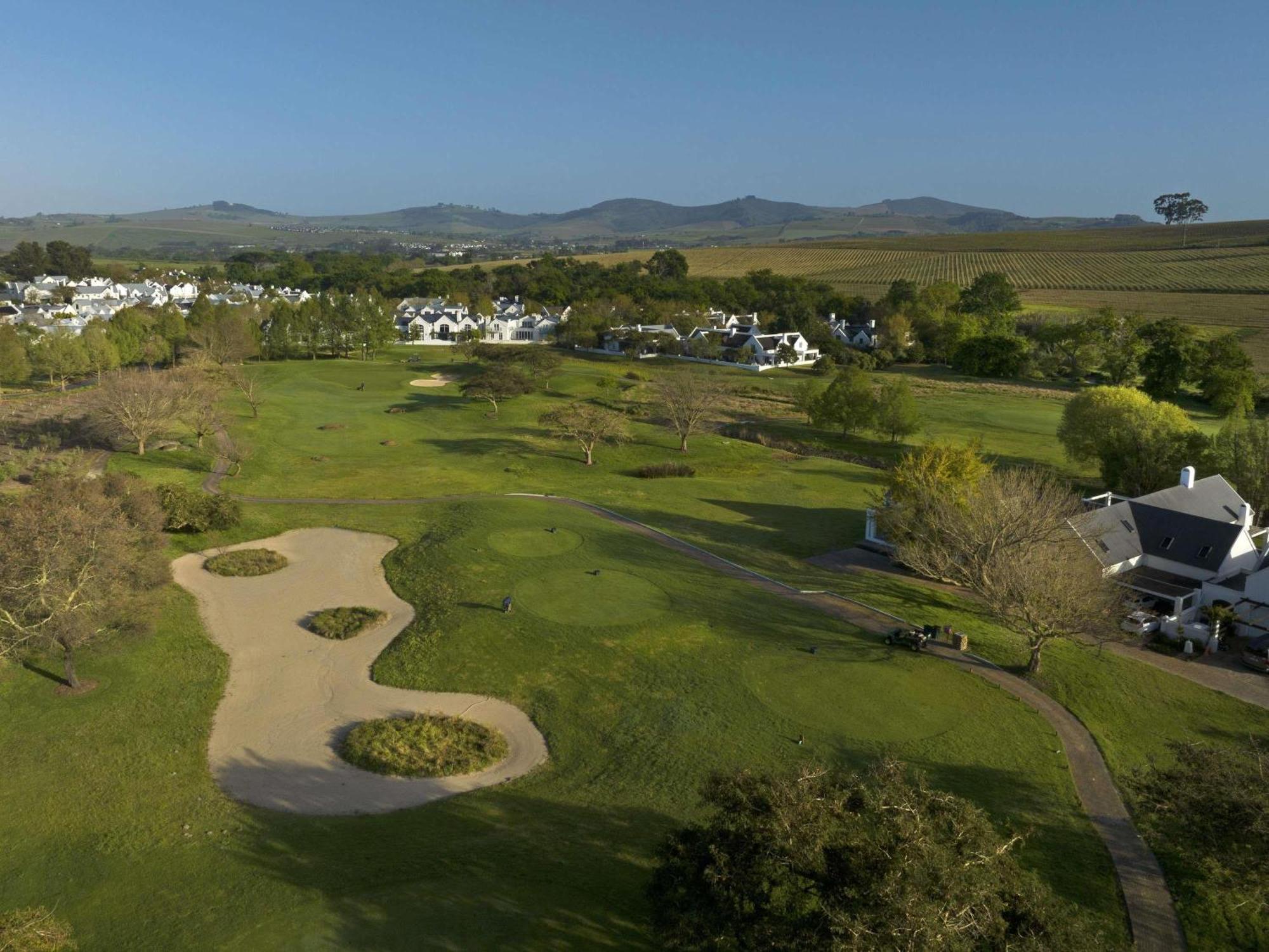Hotel Cape Grace, A Fairmont Managed
