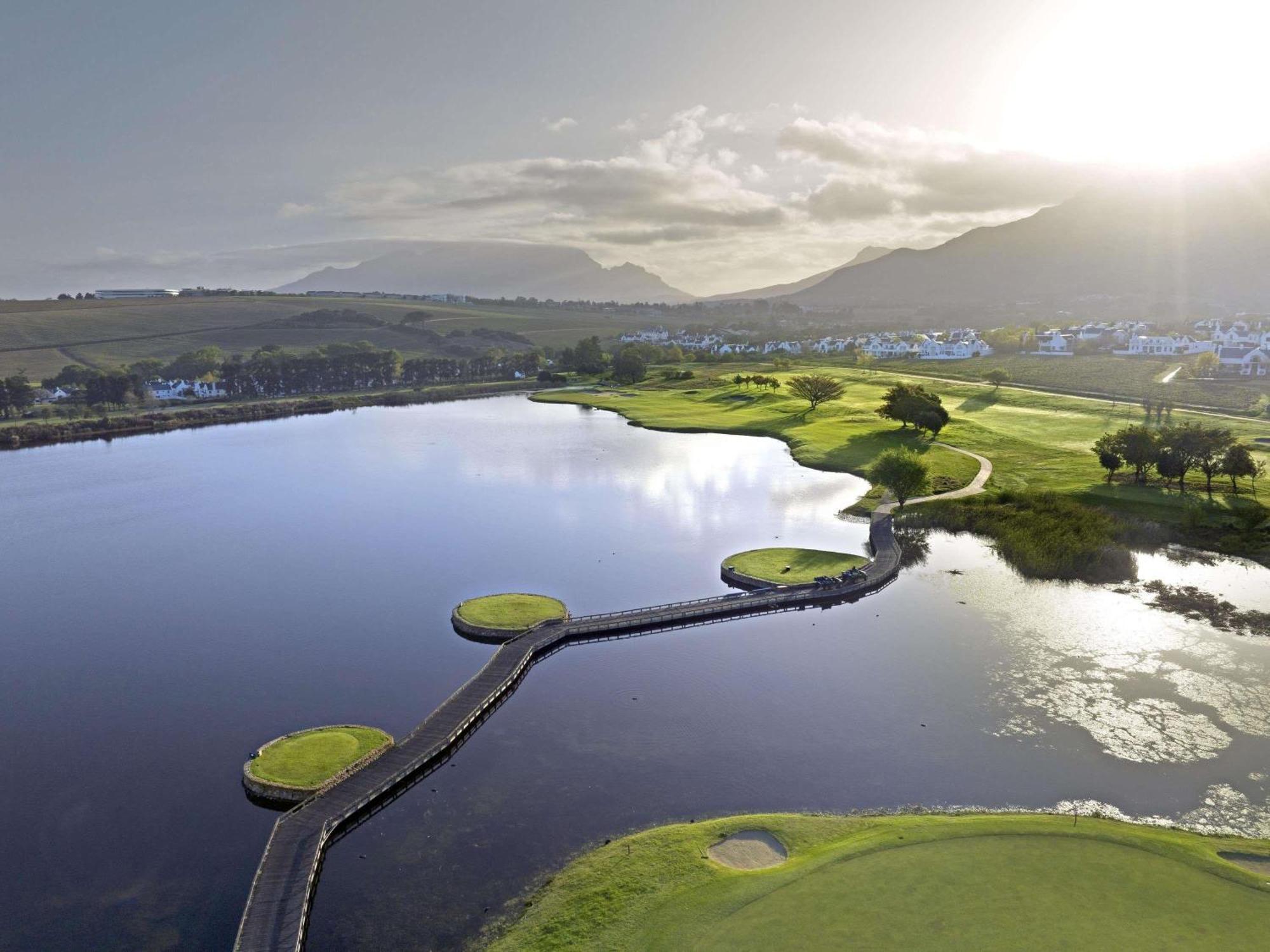 Hotel Cape Grace, A Fairmont Managed 5*