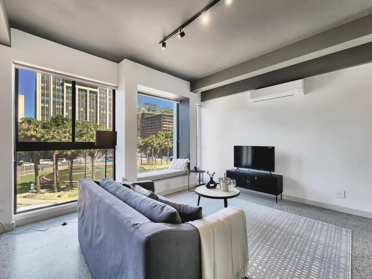 Apartment Central, Business Travellers Dream-wifi-pool *