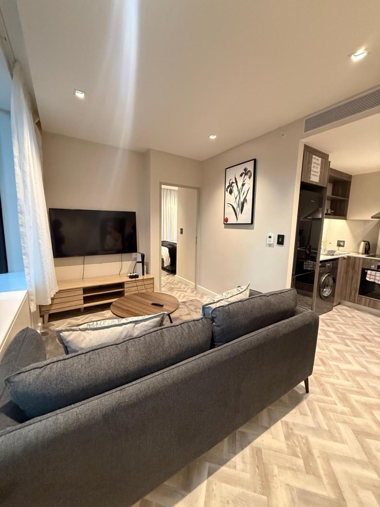 1bed In Foreshore Place Views 1202 Apartment Cape Town