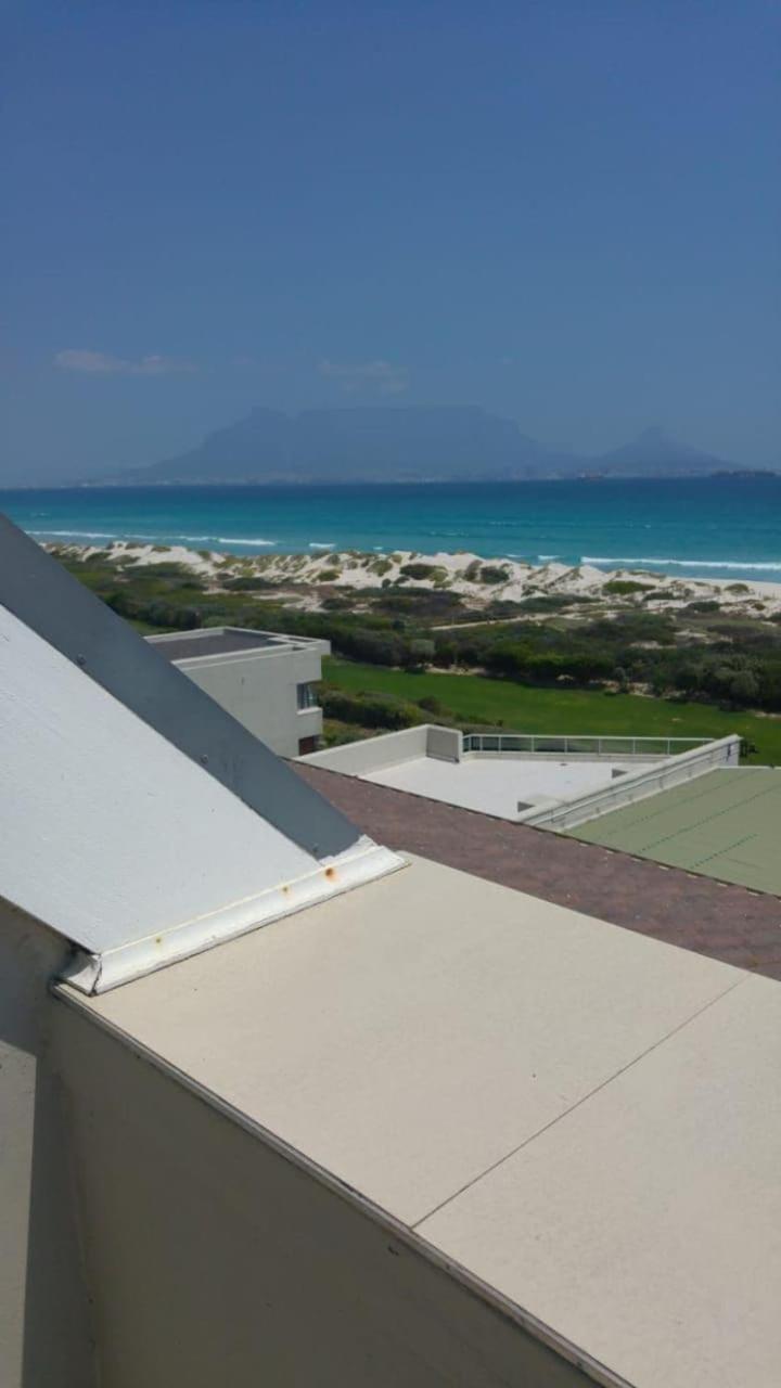 Beachfront Apartment, Dolphin - Blouberg Apartment