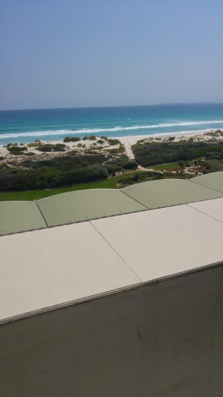 Beachfront Apartment, Dolphin - Blouberg *