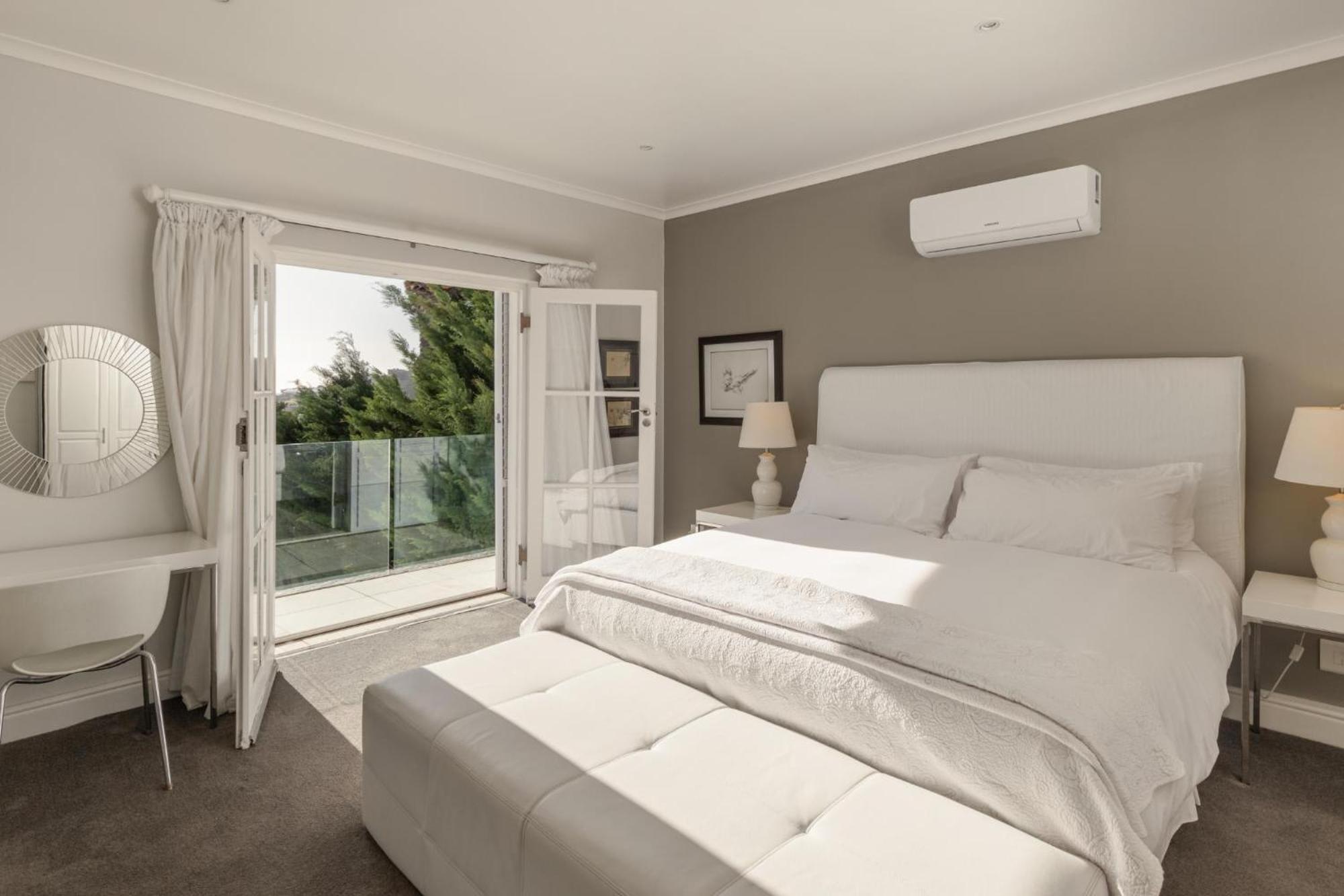 Villa Incredible 6bed W Pool In Camps Bay Galazzio *