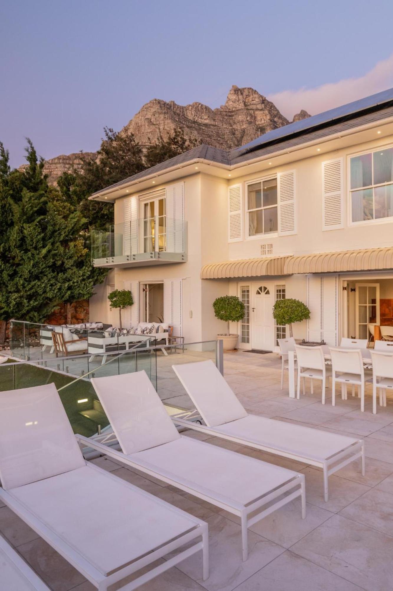 Villa Incredible 6bed W Pool In Camps Bay Galazzio