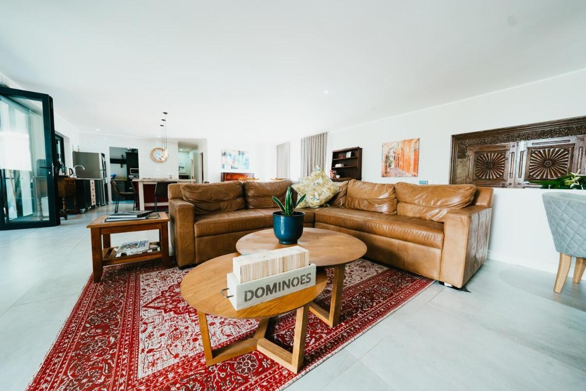 Westridge - 5 Minutes From Constantia Wine Farms *