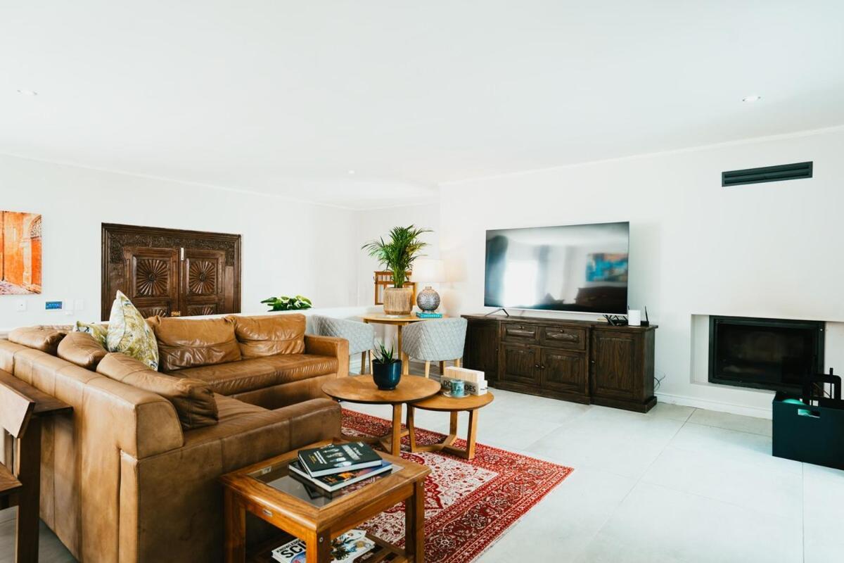 Westridge - 5 Minutes From Constantia Wine Farms Cidade Do Cabo