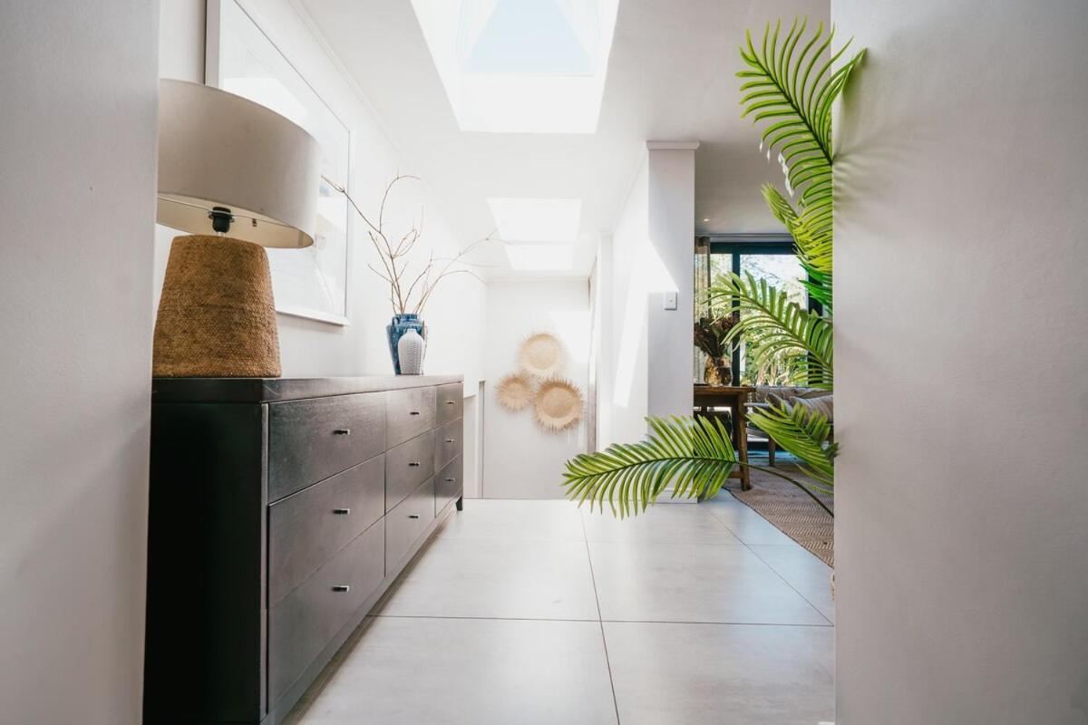 Westridge - 5 Minutes From Constantia Wine Farms Pousada