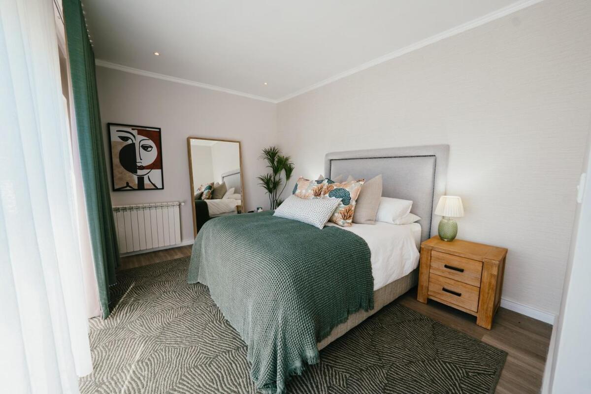 Westridge - 5 Minutes From Constantia Wine Farms Pousada *