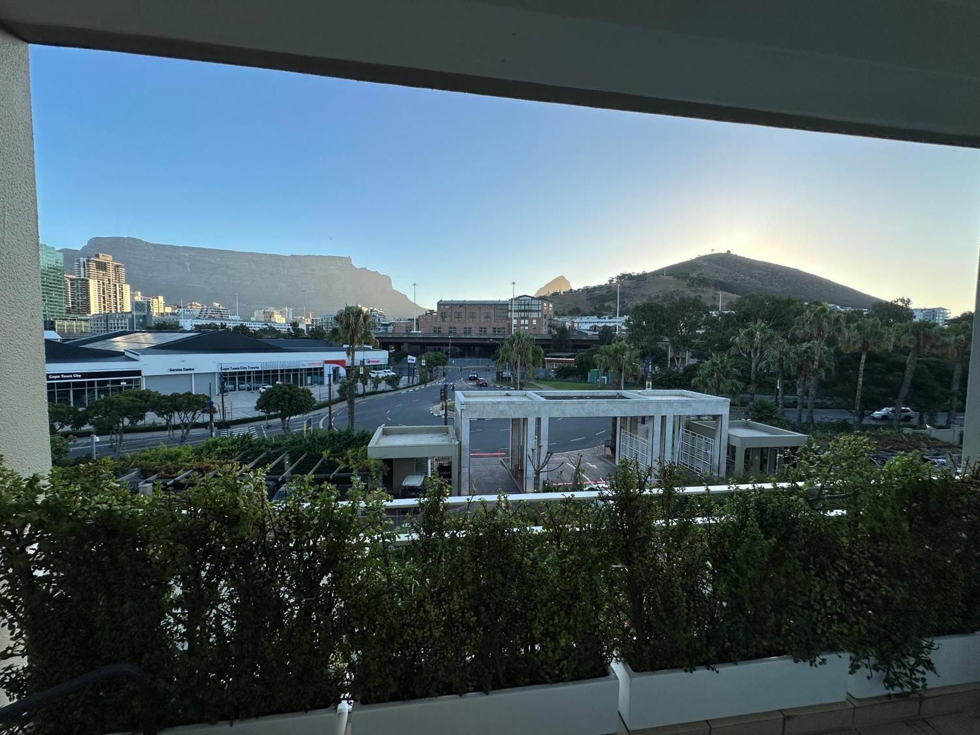 V&a Waterfront The Secure And Luxurious 3 Bedroom With Views From The !