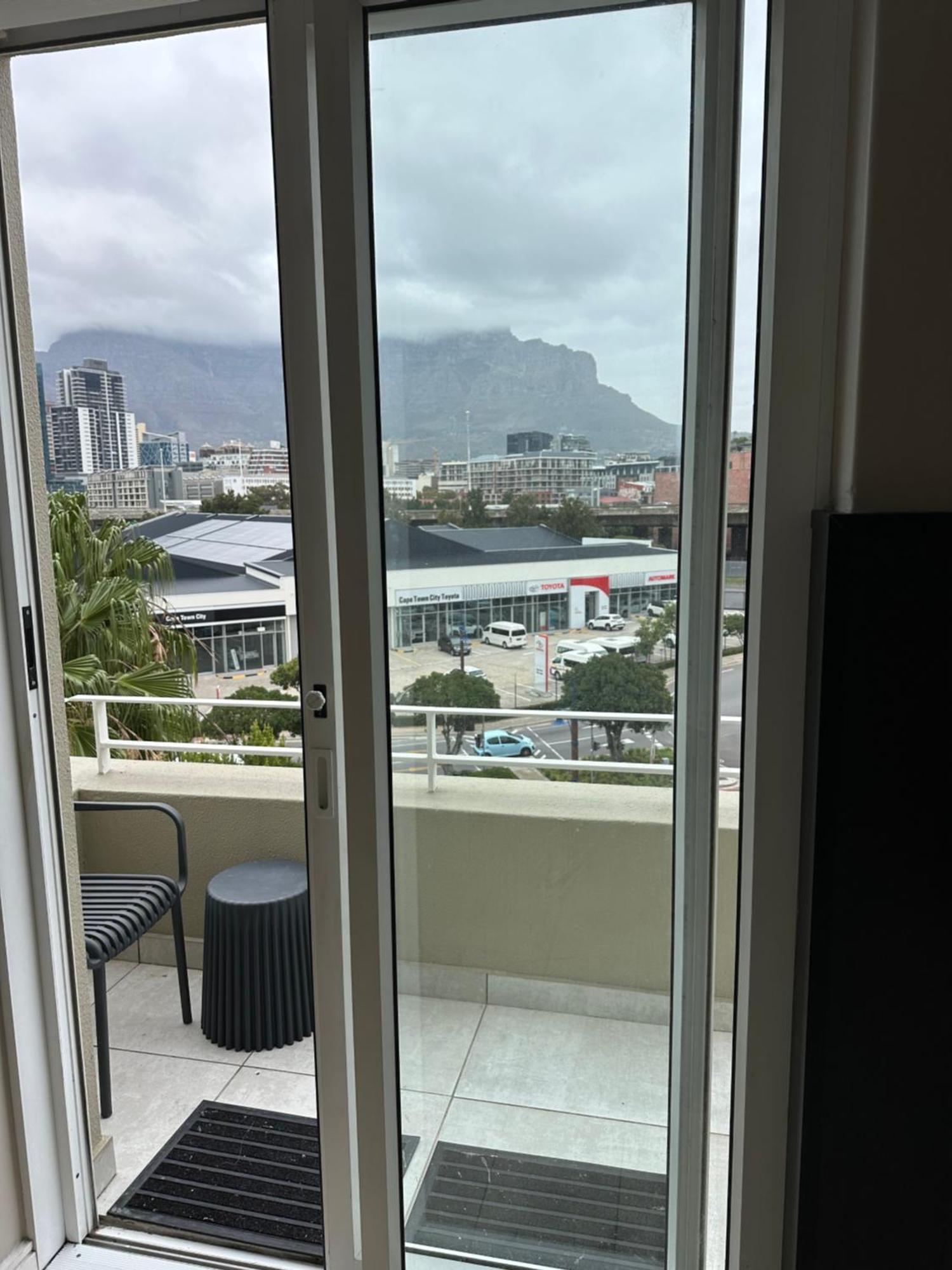 V&a Waterfront The Secure And Luxurious 3 Bedroom With Views From The ! Apartamento