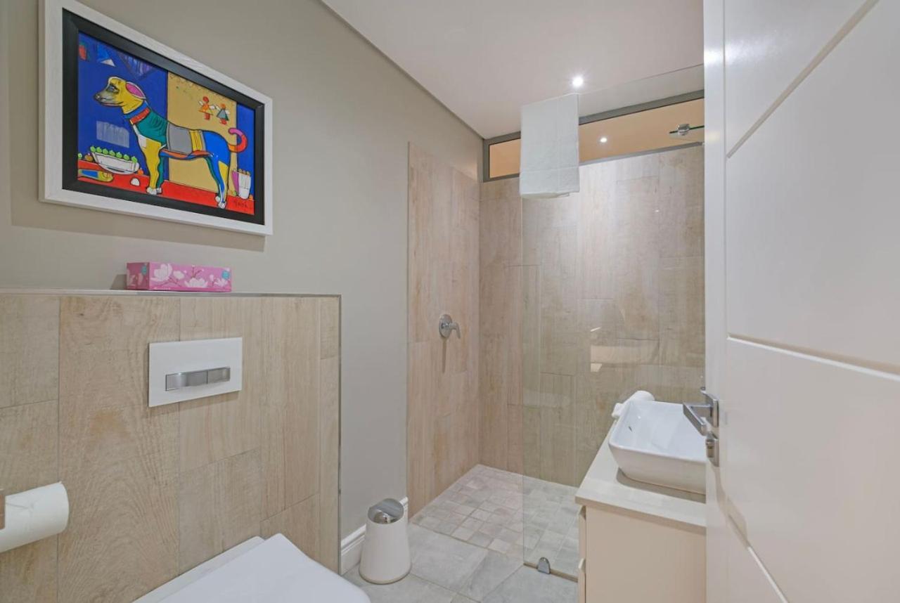 Villa Hot Tub Heated Pool Fully Serviced Inverter