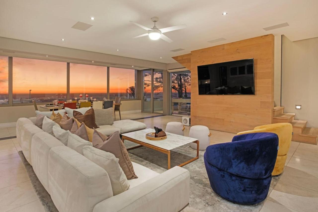 Villa Hot Tub Heated Pool Fully Serviced Inverter Cape Town
