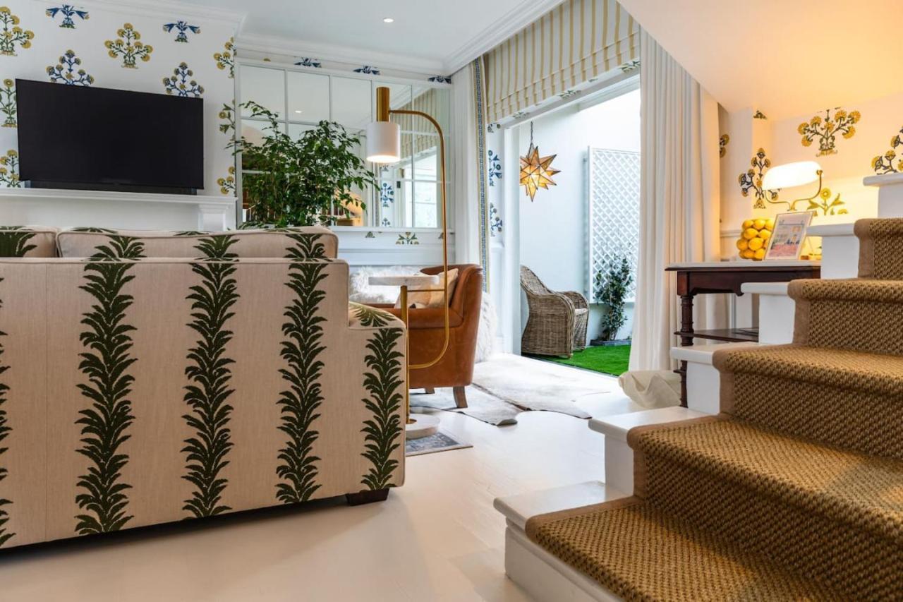 Modern Coastal Townhouse At The Majestic * Cape Town