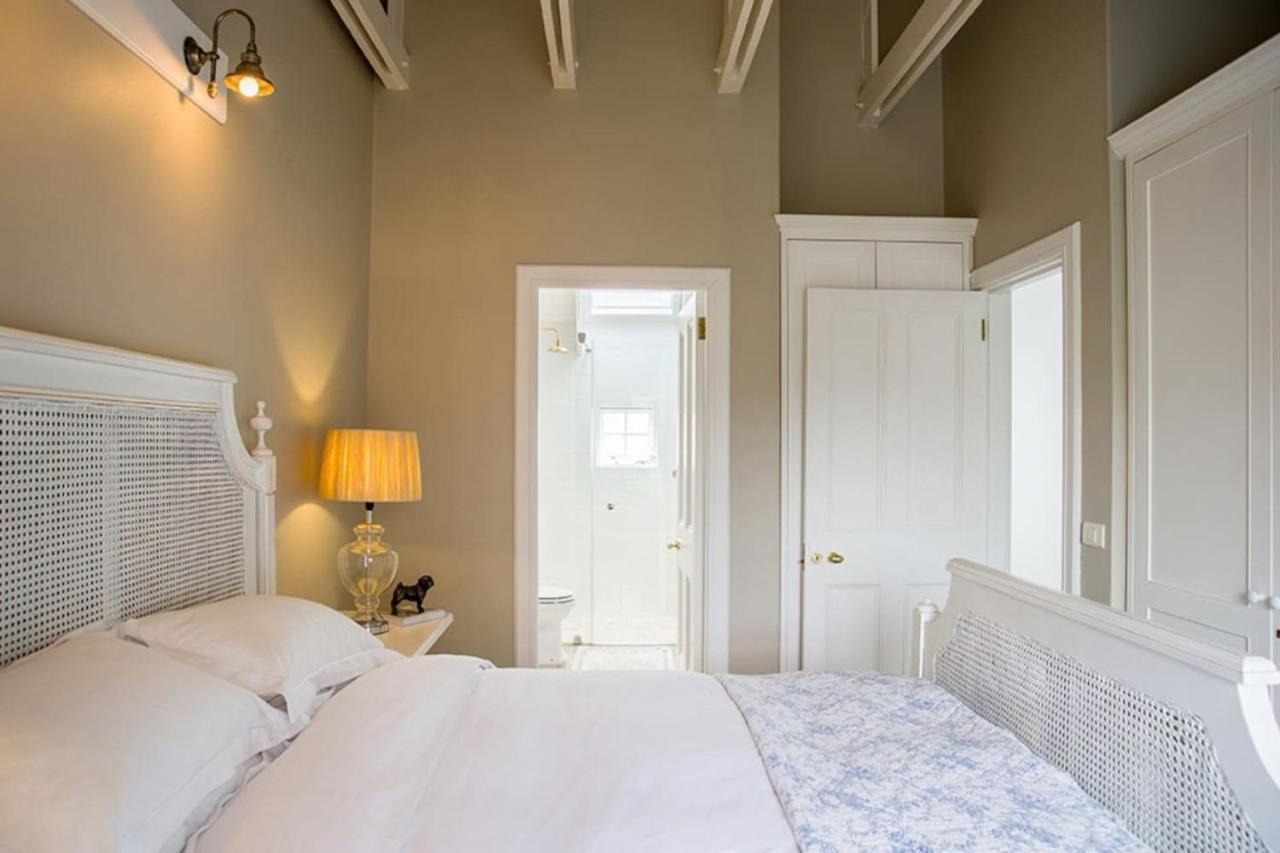 Charming Coastal Townhouse At The Majestic Cidade Do Cabo