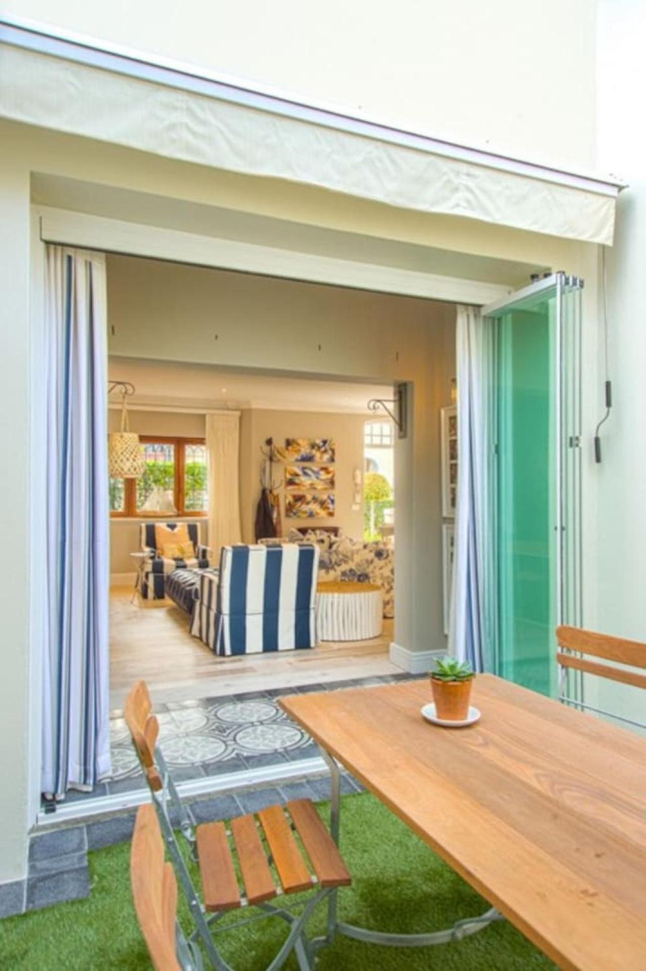 Casa de férias Charming Coastal Townhouse At The Majestic