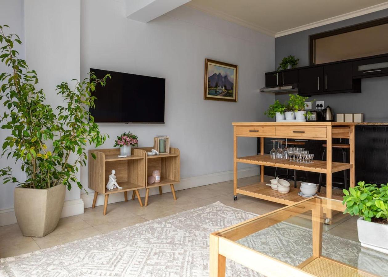 Apartment Cozy Corner
