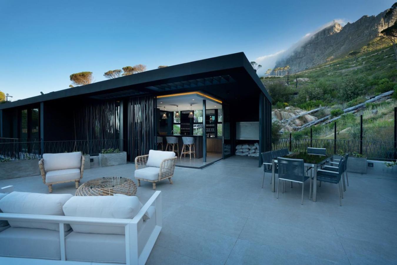 Tarentaal Kloof In Higgovale Cape Town