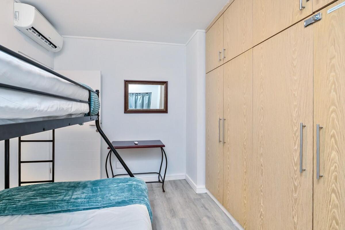 Modern Family Friendly Retreat Apartamento