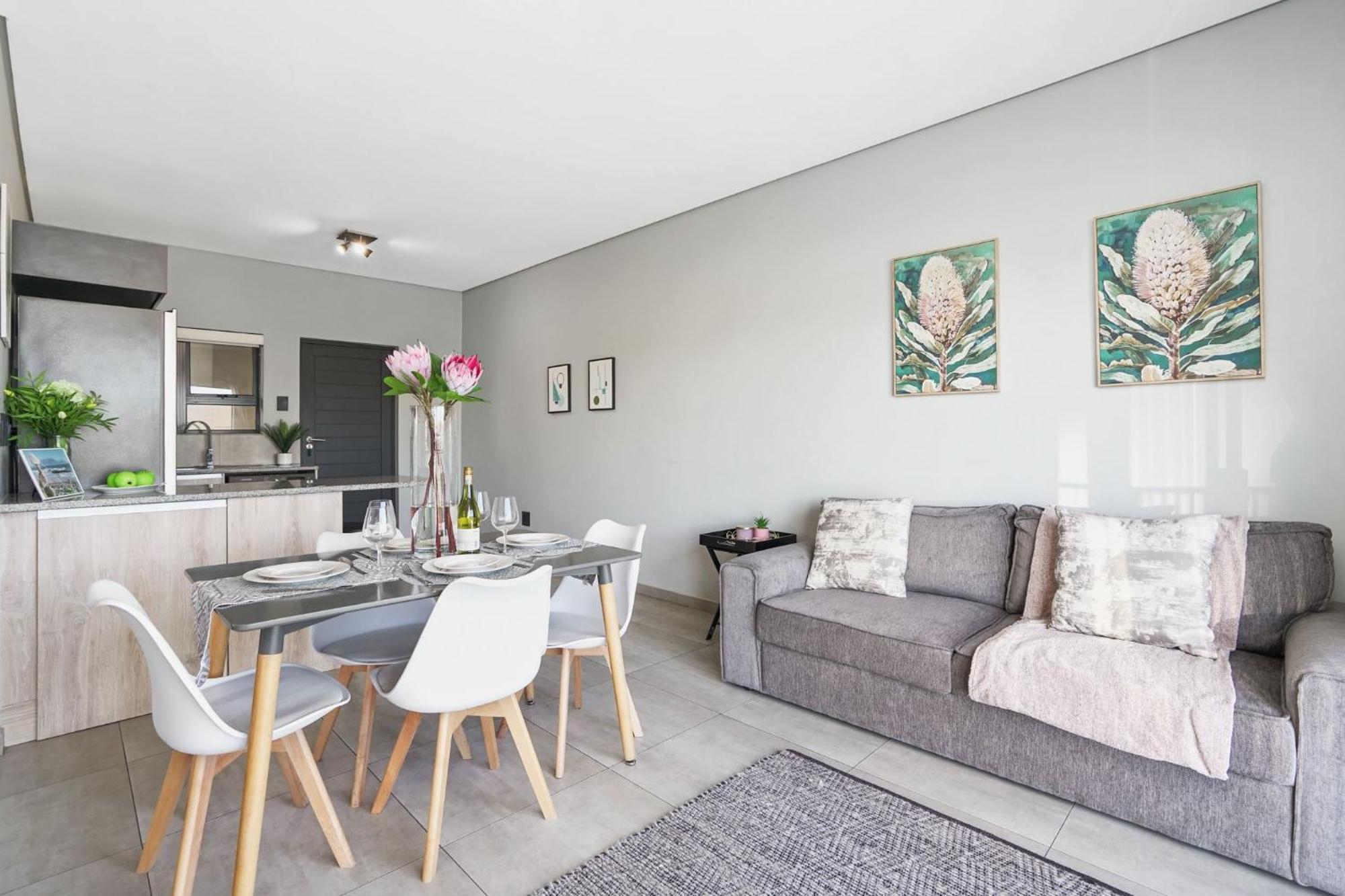 Blouberg Mews By Host Agents * Cape Town