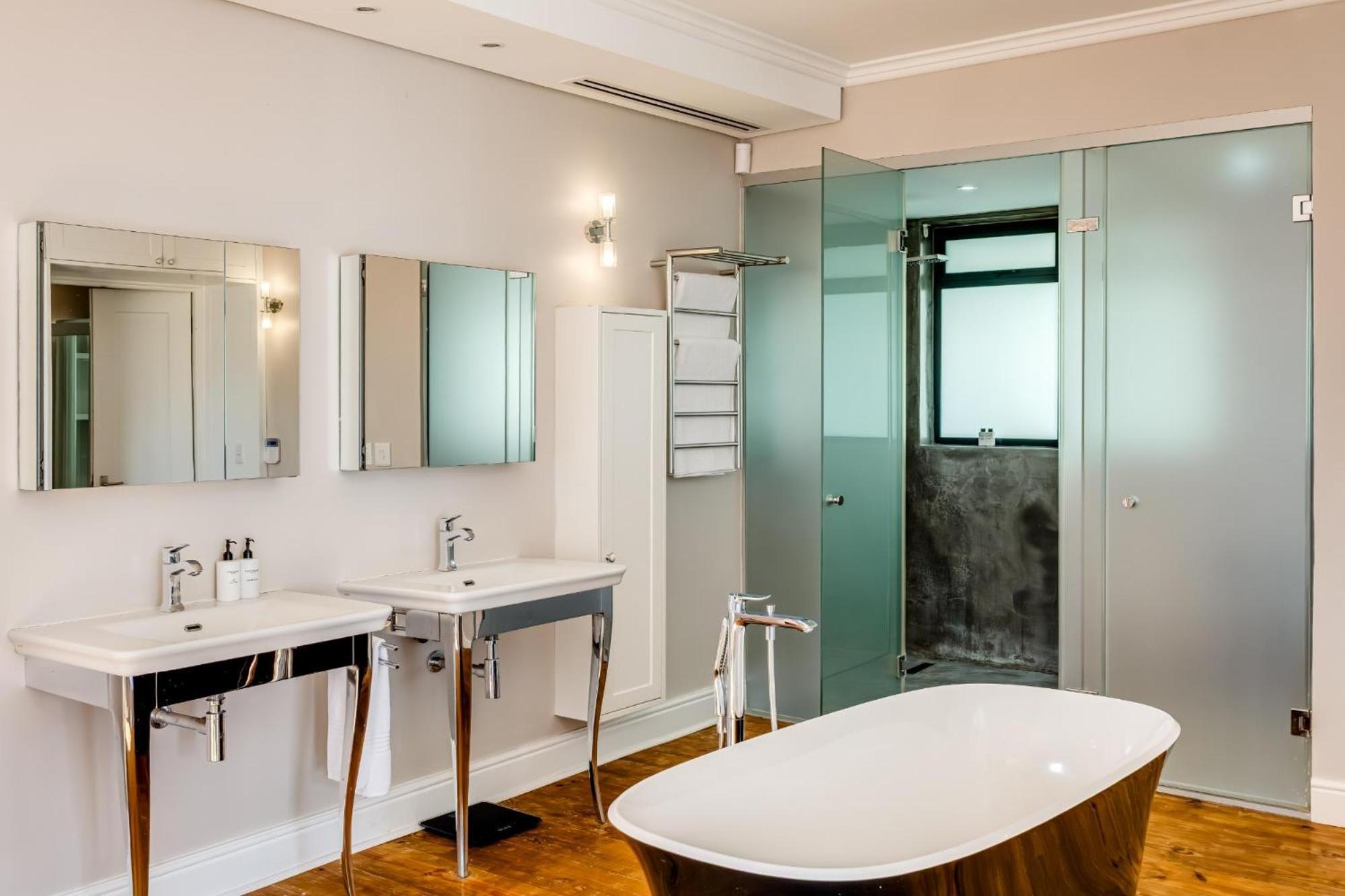 Pousada Camps Bay 4bed W Pool Luxe On *
