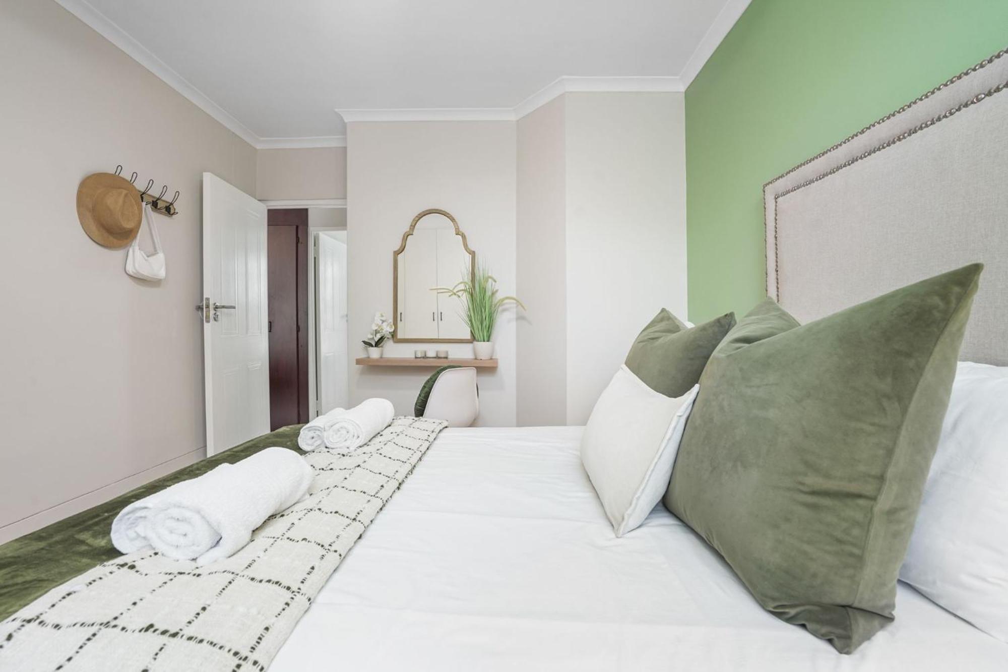 The Sands Bg3 By Host Agents Apartment *