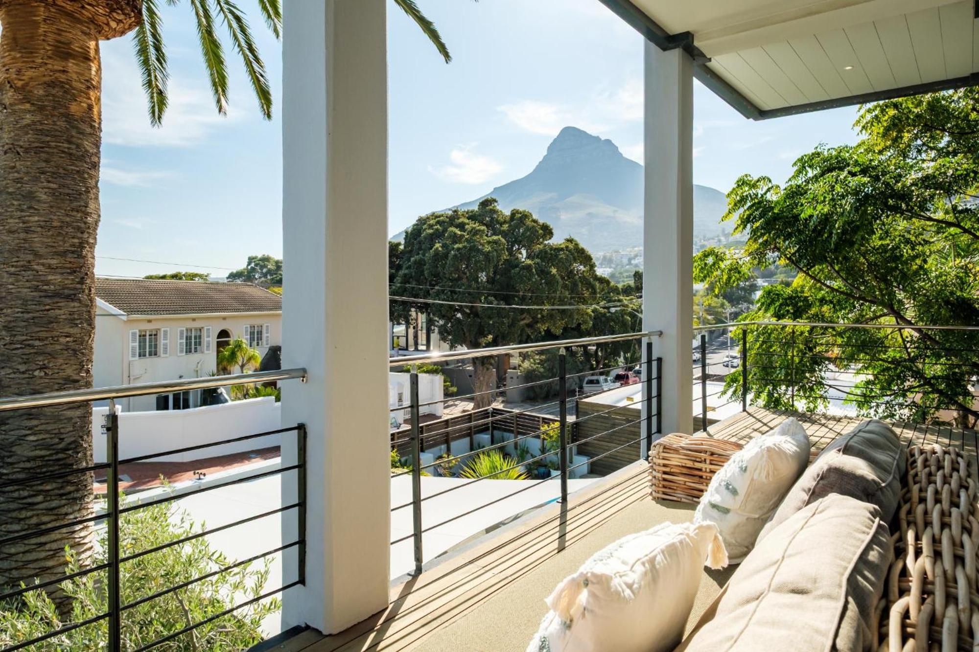 2bed 5min Walk From Camps Bay Escape Cidade Do Cabo
