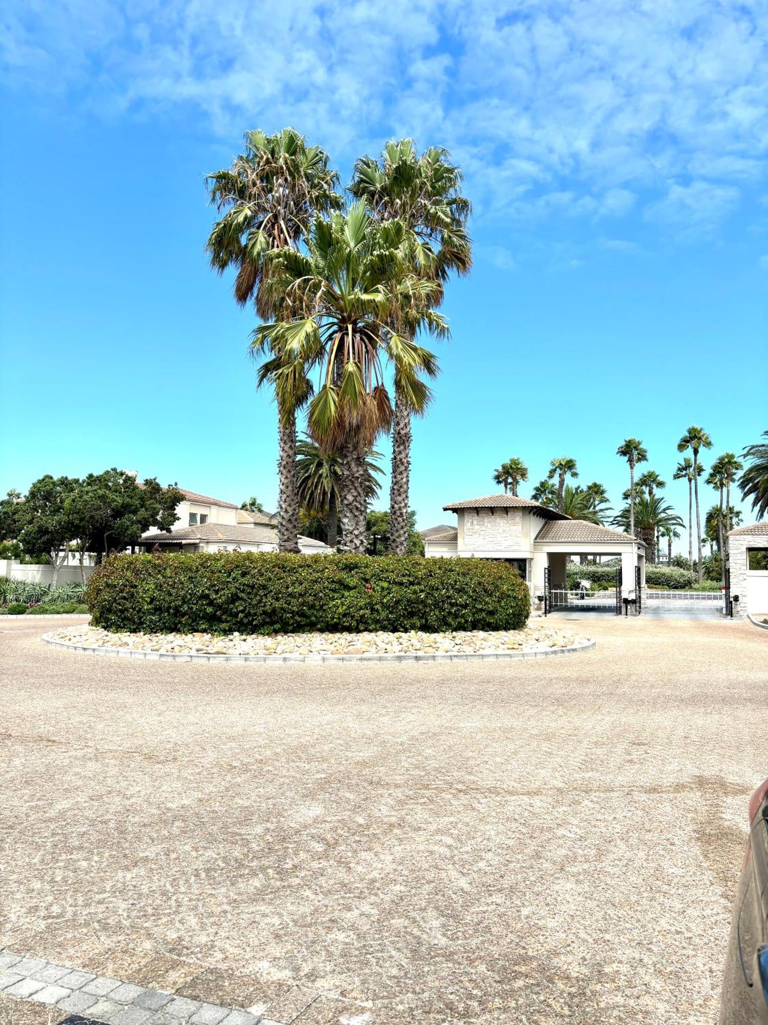 Spanish Charm In The Heart Of Century Stylish Near Canal Walk! Apartment